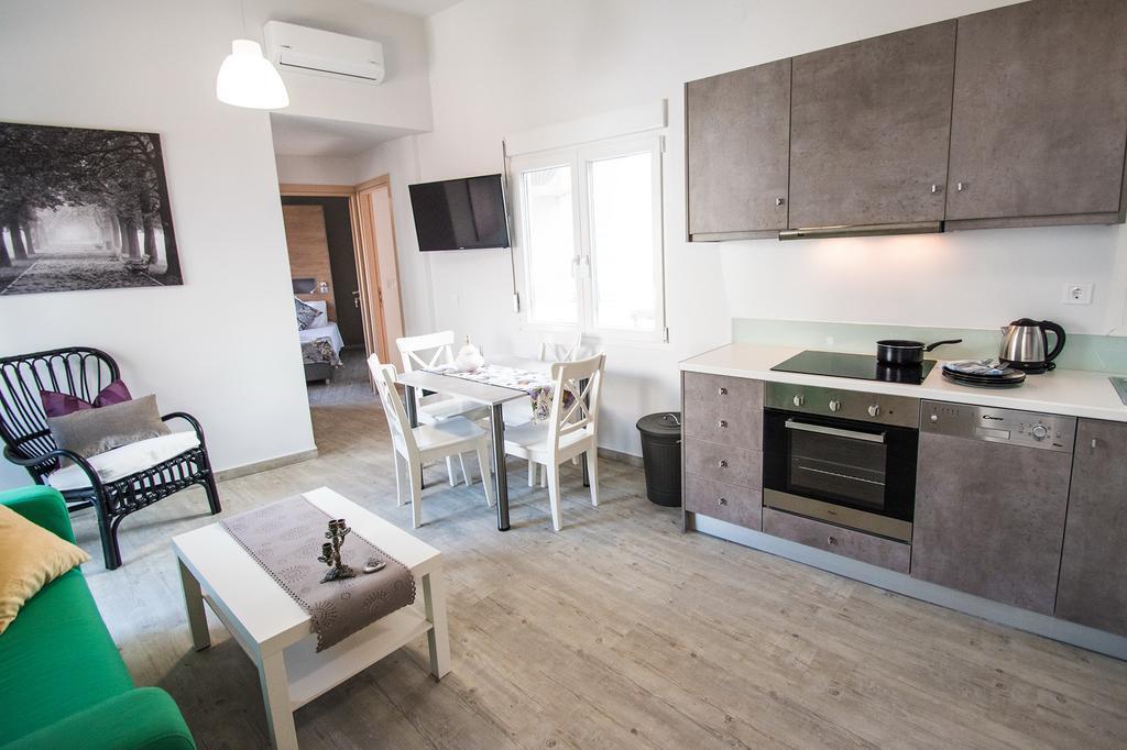 Mare Civitas Apartments Chania  Buitenkant foto